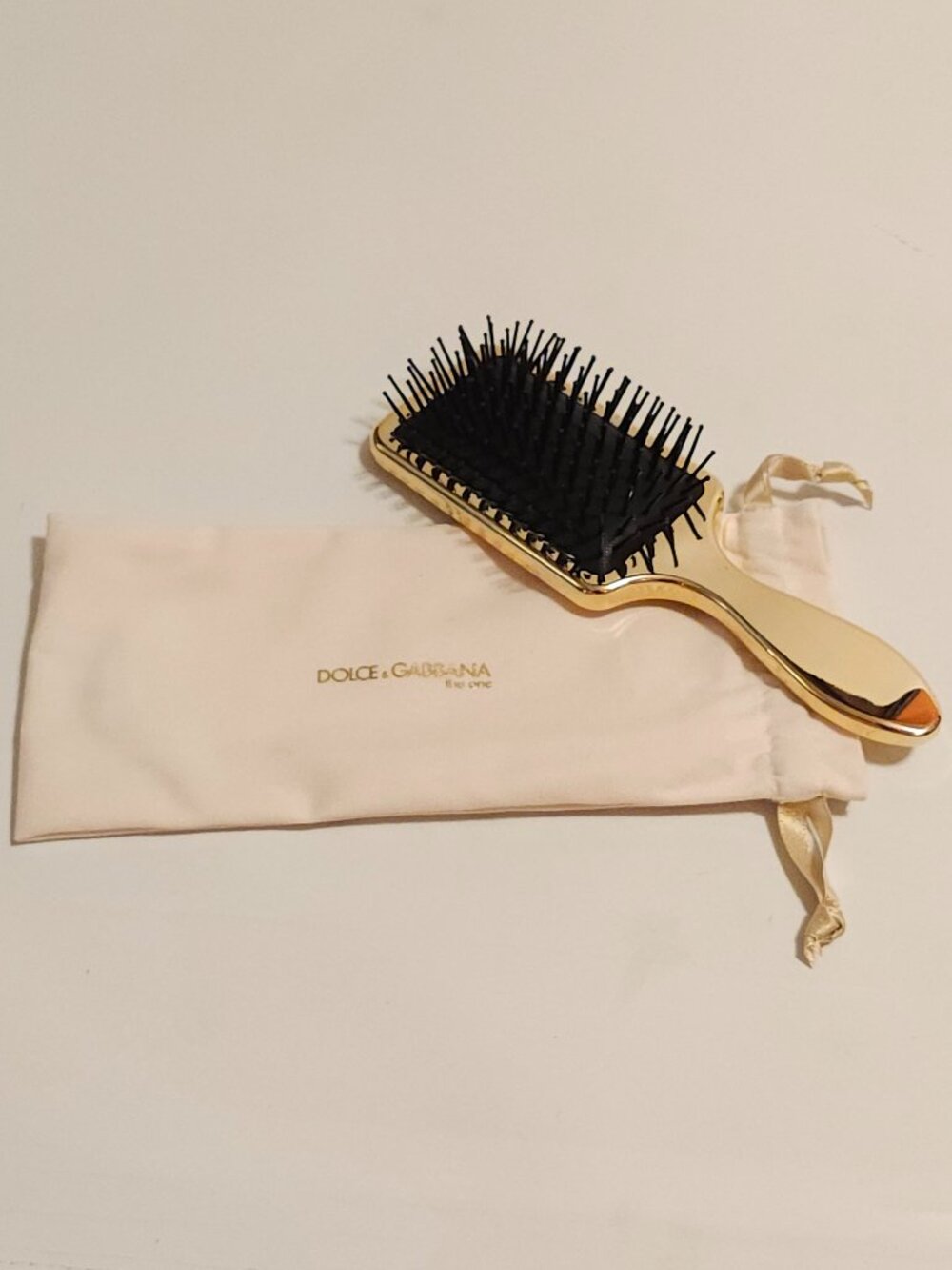 Dolce & Gabbana hair brush the one golden brush Brand new Comes with pouch BNIP